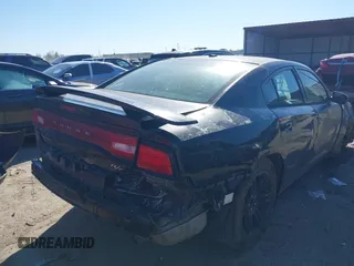 2014 Dodge Charger RT z VIN 2C3CDXCT7EH309312, wystawiony jako IAAI lot #41730281 z przebiegiem 112 235 mil mil oraz . Historia ofert i sprzedaży dostępna na DreamBid. Obrazek 4.