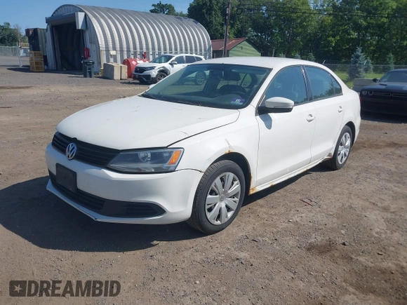 2012 Volkswagen Jetta SE with VIN 3VWDP7AJ0CM306577, listed as a IAAI auction lot 42585620 with 235,667 mi miles and . Bid and sale history available at DreamBid. Image 2.