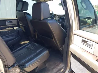 2008 Ford Expedition EL Limited with VIN 1FMFK19528LA82425, listed as a IAAI auction lot 42046020 with 265,012 mi miles. Bid and sale history available at carsss.com. Image 8.