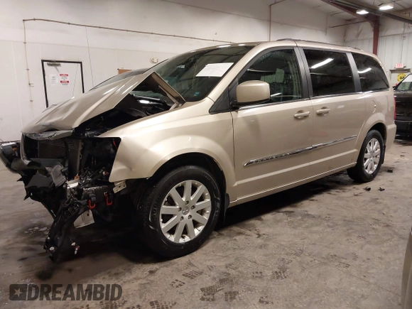 2014 Chrysler Town & Country Touring with VIN 2C4RC1BG3ER295722, listed as a IAAI auction lot 41705820 with 142,587 mi miles and . Bid and sale history available at DreamBid. Image 22.
