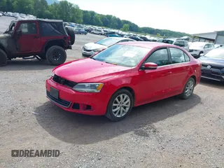 2013 Volkswagen Jetta SE with VIN 3VWDP7AJ6DM211202, listed as a IAAI auction lot 42365930 with 175,801 mi miles and . Bid and sale history available at DreamBid. Image 2.