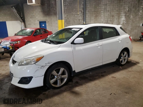 2010 Toyota Matrix S с VIN 2T1LE4EE4AC017028, выставлен на аукционе Copart как лот 55855965 с пробегом 178 927 миль миль и Списание • Salvage title. История ставок и продаж доступна на DreamBid. Изображение 1.