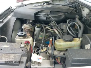 2000 Ford Explorer XLT with VIN 1FMZU63E9YZB43747, listed as a IAAI auction lot 42676902 with 258,749 mi miles and . Bid and sale history available at DreamBid. Image 12.