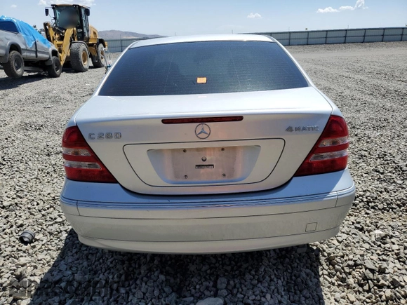 2007 Mercedes-Benz C 280 Luxury with VIN WDBRF92H67F931301, listed as a Copart auction lot 59984525 with 167,429 mi miles and Salvage title. Bid and sale history available at DreamBid. Image 6.