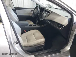 2014 Toyota Avalon Limited with VIN 4T1BK1EB3EU131499, listed as a IAAI auction lot 41752249 with 60,812 mi miles. Bid and sale history available at carsss.com. Image 5.