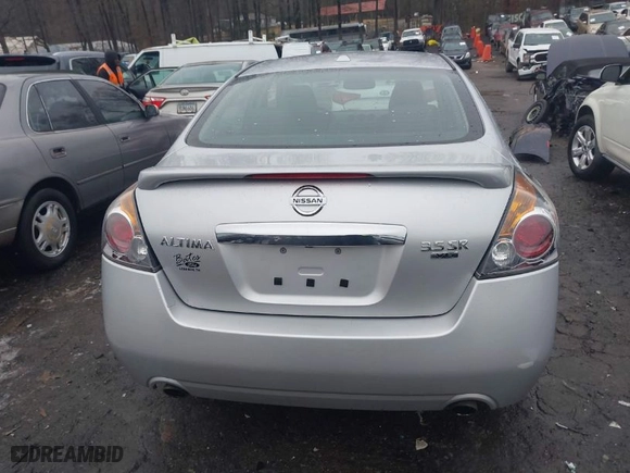 2012 Nissan Altima 3.5 SR with VIN 1N4BL2AP2CC144133, listed as a IAAI auction lot 41440509 with NaN miles. Bid and sale history available at carsss.com. Image 17.
