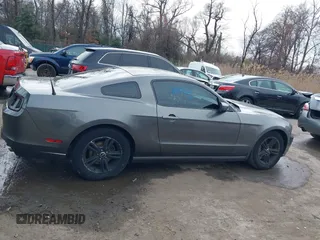 2014 Ford Mustang V6 with VIN 1ZVBP8AM1E5277123, listed as a IAAI auction lot 41917529 with 121,631 mi miles. Bid and sale history available at carsss.com. Image 13.