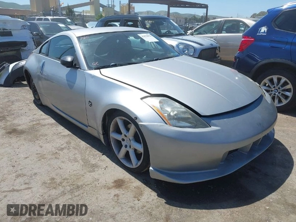 2005 Nissan 350Z Touring with VIN JN1AZ34E85M651414, listed as a IAAI auction lot 42078892 with 155,280 mi miles. Bid and sale history available at carsss.com. Image 1.