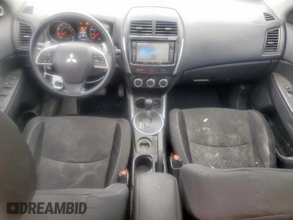 2014 Mitsubishi Outlander SE z VIN 4A4AP4AU7EE010827, wystawiony jako Copart lot #59308555 z przebiegiem 165 321 mil mil oraz Szkoda całkowita • Salvage title. Historia ofert i sprzedaży dostępna na DreamBid. Obrazek 8.