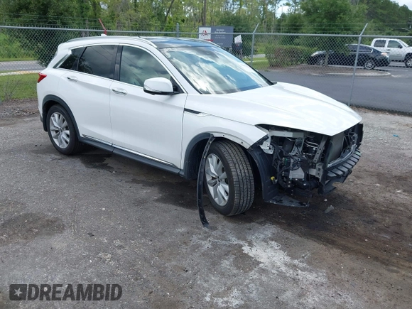 2019 Infiniti QX50 Essential z VIN 3PCAJ5M12KF108142, wystawiony jako IAAI lot #42602327 z przebiegiem 71 575 mil mil oraz . Historia ofert i sprzedaży dostępna na DreamBid. Obrazek 1.