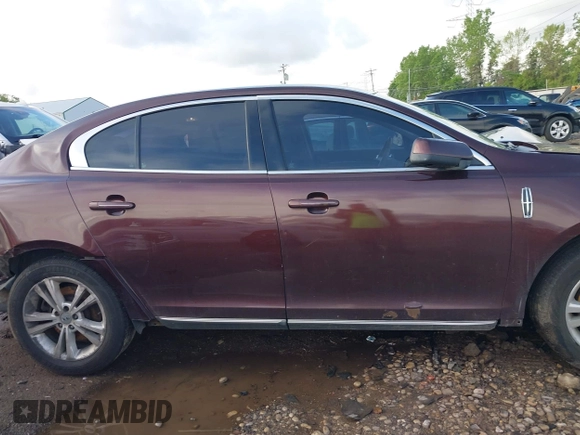 2009 Lincoln MKS with VIN 1LNHM93R19G622810, listed as a IAAI auction lot 42159223 with 212,362 mi miles and . Bid and sale history available at DreamBid. Image 14.