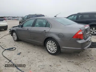 2011 Ford Fusion Hybrid with VIN 3FADP0L30BR137757, listed as a Copart auction lot 51634345 with 186,020 mi miles and Clean Title. Bid and sale history available at carsss.com. Image 2.