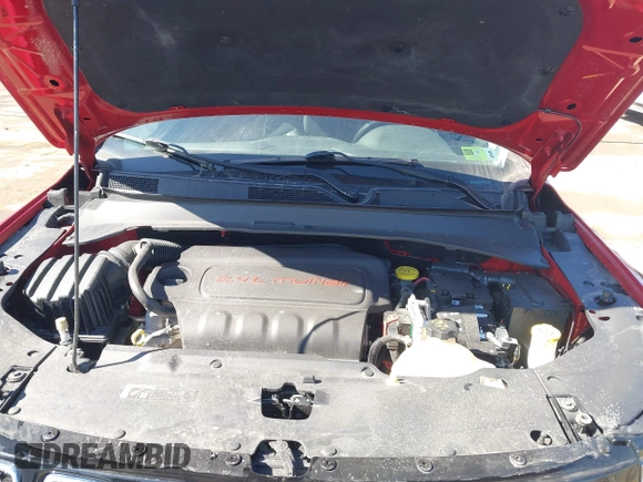 2018 Jeep Compass Latitude with VIN 3C4NJDBB0JT331884, listed as a IAAI auction lot 41737944 with 58,763 mi miles and . Bid and sale history available at DreamBid. Image 10.