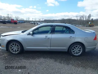 2010 Ford Fusion SEL with VIN 3FAHP0JA8AR430825, listed as a IAAI auction lot 41964707 with 139,144 mi miles. Bid and sale history available at carsss.com. Image 14.