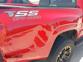 2022 Toyota Tacoma SR with VIN 3TYAX5GN6NT060646, listed as a IAAI auction lot 42186513 with 46,735 mi miles and . Bid and sale history available at DreamBid. Image 19.