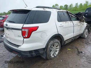 2018 Ford Explorer XLT с VIN 1FM5K8D85JGA77904, выставлен на аукционе IAAI как лот 42332369 с пробегом 151 315 миль миль и . История ставок и продаж доступна на DreamBid. Изображение 4.