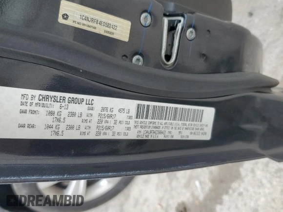 2014 Jeep Patriot Latitude with VIN 1C4NJRFB4ED588422, listed as a Copart auction lot 61401025 with 162,855 mi miles and Salvage title. Bid and sale history available at DreamBid. Image 13.