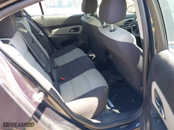 2014 Chevrolet Cruze LS with VIN 1G1PA5SH6E7269784, listed as a IAAI auction lot 42062093 with 142,408 mi miles. Bid and sale history available at carsss.com. Image 8.