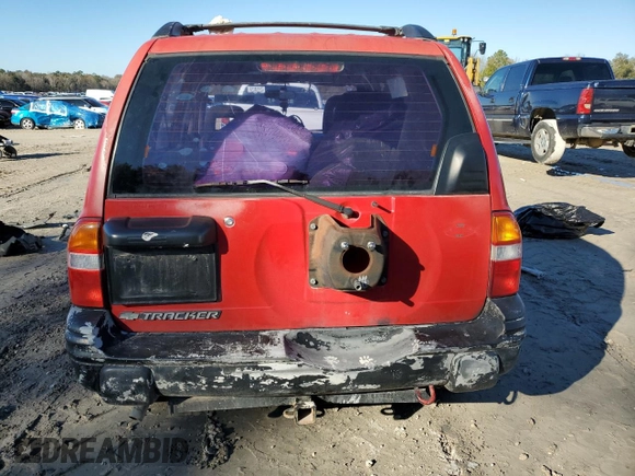 2002 Chevrolet Tracker z VIN 2CNBE13C126918772, wystawiony jako Copart lot #42343685 z przebiegiem Nie podano mil oraz Szkoda całkowita • Salvage title. Historia ofert i sprzedaży dostępna na DreamBid. Obrazek 6.