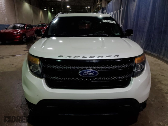 2015 Ford Explorer Sport z VIN 1FM5K8GTXFGB15814, wystawiony jako Copart lot #53664495 z przebiegiem 177 014 mil mil oraz Czysty tytuł • Clean title. Historia ofert i sprzedaży dostępna na DreamBid. Obrazek 5.