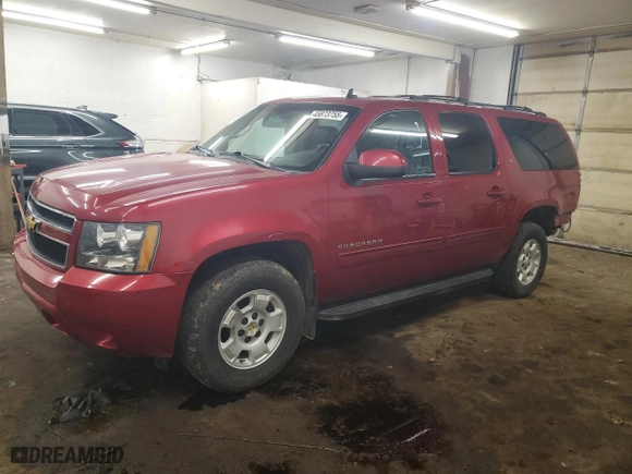 2014 Chevrolet Suburban LT with VIN 1GNSKJE79ER219418, listed as a Copart auction lot 45873755 with 250,963 mi miles and Salvage Title. Bid and sale history available at carsss.com. Image 1.