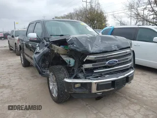 2015 Ford F-150 XLT z VIN 1FTEW1EG8FFA69931, wystawiony jako IAAI lot #41716547 z przebiegiem 147 882 mil mil oraz . Historia ofert i sprzedaży dostępna na DreamBid. Obrazek 1.