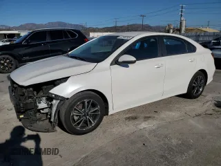 2022 Kia Forte LXS with VIN 3KPF24AD4NE476392, listed as a Copart auction lot 47246745 with 102,620 mi miles and Salvage Title. Bid and sale history available at carsss.com. Image 1.