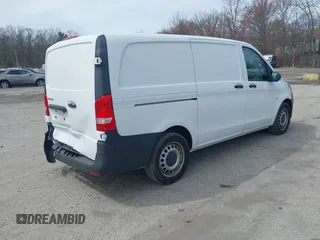 2020 Mercedes-Benz Metris Cargo z VIN W1YV0BEY5L3762528, wystawiony jako IAAI lot #41952568 z przebiegiem 43 530 mil mil oraz . Historia ofert i sprzedaży dostępna na DreamBid. Obrazek 4.