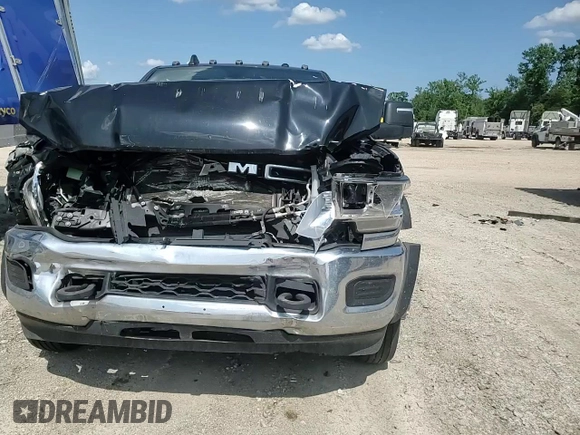 2024 Ram 5500 Tradesman с VIN 3C7WRNDL8RG188294, выставлен на аукционе Copart как лот 58533425 с пробегом Не указан миль и Списание • Salvage title. История ставок и продаж доступна на DreamBid. Изображение 11.