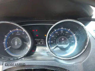 2013 Hyundai Sonata GLS with VIN 5NPEB4AC8DH788602, listed as a IAAI auction lot 42082200 with 213,747 mi miles and . Bid and sale history available at carsss.com. Image 7.