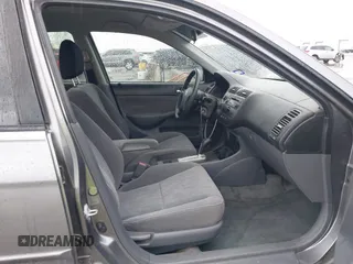 2005 Honda Civic LX with VIN 2HGES16525H614268, listed as a IAAI auction lot 41948313 with 207,657 mi miles and . Bid and sale history available at DreamBid. Image 5.