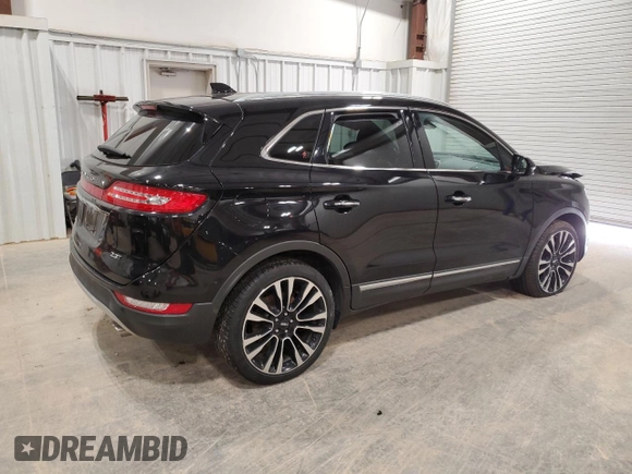 2019 Lincoln MKC Reserve with VIN 5LMTJ3DH0KUL47912, listed as a Copart auction lot 51382525 with 77,604 mi miles and Non Repairable. Bid and sale history available at carsss.com. Image 3.
