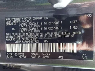 2021 Toyota 4Runner TRD Off Road with VIN JTEPU5JR0M5877962, listed as a IAAI auction lot 41683297 with 61,539 mi miles. Bid and sale history available at carsss.com. Image 9.