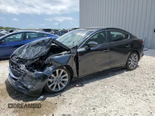 2024 Mazda 3 S Preferred with VIN 3MZBPACM8RM415499, listed as a Copart auction lot 62072185 with 28,803 mi miles and Non repairable. Bid and sale history available at DreamBid. Image 1.