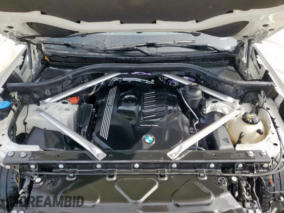 2021 BMW X5 xDrive40i with VIN 5UXCR6C04M9D99175, listed as a Copart auction lot 57660895 with 60,763 mi miles and Clean title. Bid and sale history available at DreamBid. Image 12.