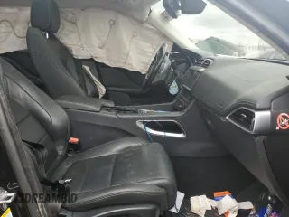 2017 Jaguar F-Pace 35t R-Sport с VIN SADCL2BV3HA083328, выставлен на аукционе Copart как лот 64398344 с пробегом Не указан миль и Списание • Salvage title. История ставок и продаж доступна на DreamBid. Изображение 7.