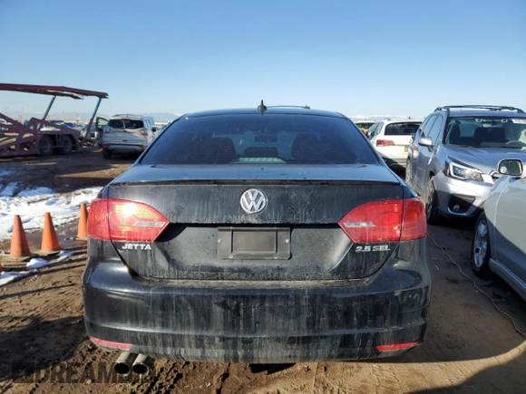 2013 Volkswagen Jetta SEL с VIN 3VWLX7AJ8DM407833, выставлен на аукционе Copart как лот 42220985 с пробегом 119 346 миль миль и Списание • Salvage title. История ставок и продаж доступна на DreamBid. Изображение 6.