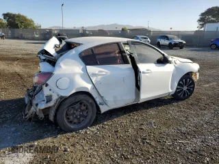2012 Mazda 3 i Sport with VIN JM1BL1UG6C1590300, listed as a Copart auction lot 84103604 with Not Provided miles and Salvage Title. Bid and sale history available at DreamBid. Image 3.