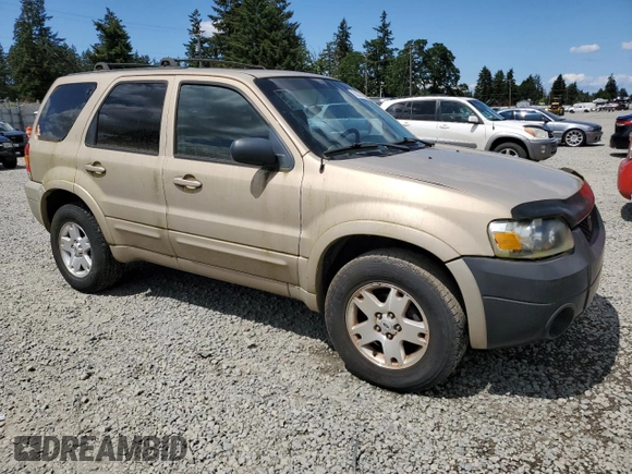 2007 Ford Escape Limited with VIN 1FMCU04137KB33107, listed as a Copart auction lot 55357475 with 200,698 mi miles and Clean title. Bid and sale history available at DreamBid. Image 4.