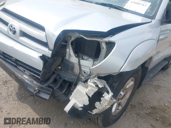 2004 Toyota 4Runner SR5 with VIN JTEBU14R640027152, listed as a IAAI auction lot 42080763 with 230,358 mi miles and . Bid and sale history available at DreamBid. Image 6.