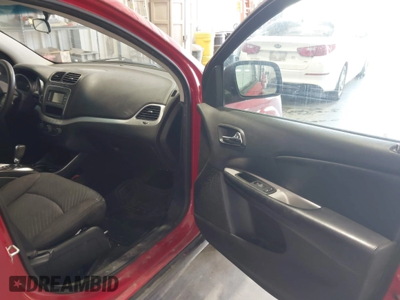 2013 Dodge Journey SE with VIN 3C4PDCAB7DT680122, listed as a IAAI auction lot 42332162 with 224,506 mi miles and . Bid and sale history available at DreamBid. Image 5.