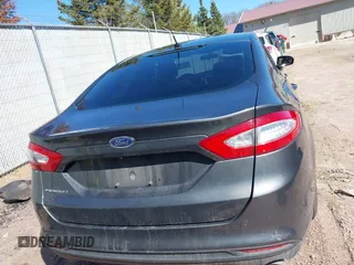 2015 Ford Fusion S with VIN 3FA6P0G73FR191128, listed as a IAAI auction lot 41901683 with 135,150 mi miles. Bid and sale history available at carsss.com. Image 15.
