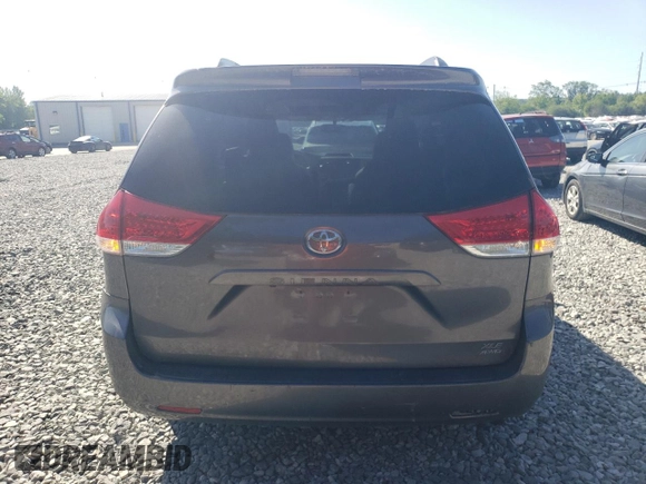 2013 Toyota Sienna XLE with VIN 5TDDK3DC4DS069861, listed as a Copart auction lot 61821815 with 181,865 mi miles and Clean title. Bid and sale history available at DreamBid. Image 6.