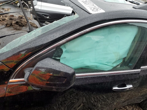2018 GMC Acadia Denali with VIN 1GKKNXLS1JZ102800, listed as a Copart auction lot 50371195 with Not Provided miles and Salvage Title. Bid and sale history available at DreamBid. Image 7.
