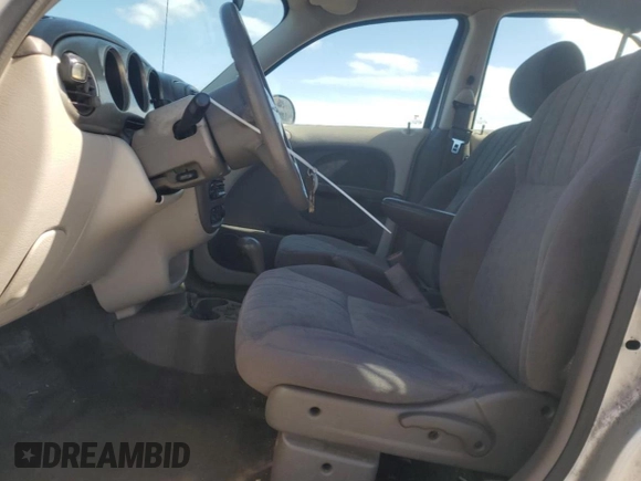 2002 Chrysler PT Cruiser z VIN 3C4FY48B72T385448, wystawiony jako Copart lot #48316855 z przebiegiem 123 046 mil mil oraz Szkoda całkowita • Salvage title. Historia ofert i sprzedaży dostępna na DreamBid. Obrazek 7.