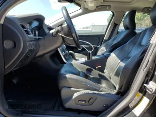 2015 Volvo S60 T5 Premier with VIN YV1612TK0F2365835, listed as a Copart auction lot 53714535 with 227,478 mi miles and Clean Title. Bid and sale history available at carsss.com. Image 7.