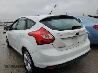 2014 Ford Focus SE with VIN 1FADP3K25EL392966, listed as a Copart auction lot 43530055 with 129,065 mi miles and Salvage Title. Bid and sale history available at carsss.com. Image 2.