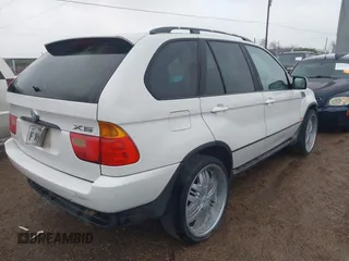 2002 BMW X5 3.0i with VIN 5UXFA53542LV72703, listed as a IAAI auction lot 41636879 with 1 mi miles. Bid and sale history available at carsss.com. Image 4.