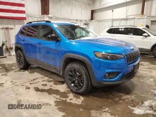 2022 Jeep Cherokee X with VIN 1C4PJMCX1ND526262, listed as a Copart auction lot 45555075 with 27,509 mi miles and Salvage title. Bid and sale history available at DreamBid. Image 4.