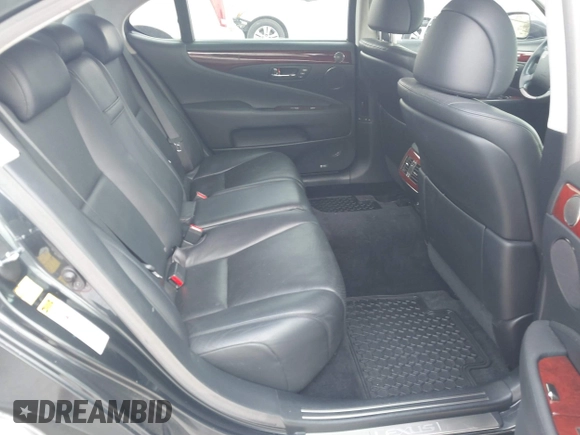 2008 Lexus LS 460 L with VIN JTHGL46F385031829, listed as a IAAI auction lot 42219797 with 162,332 mi miles and . Bid and sale history available at DreamBid. Image 8.